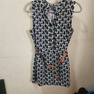 Brand New Stylish Black and White Patterned Skort with Tan Belt In Pockets